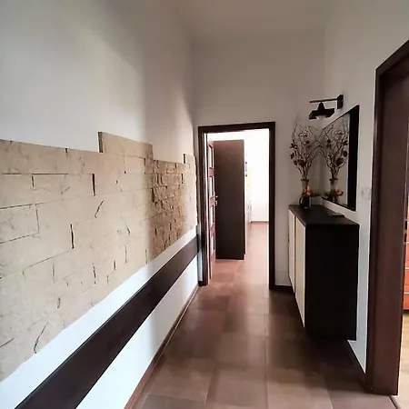 Al-dom Poleska 4d, 600 M Do Plaży W Spokojnej Okolicy *
