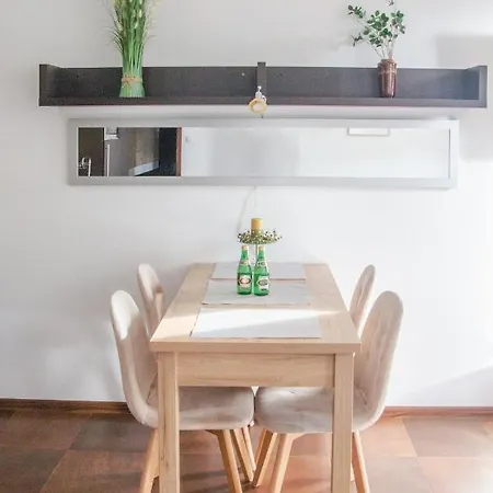 Al-dom Poleska 4d, 600 M Do Plaży W Spokojnej Okolicy Apartament Kołobrzeg