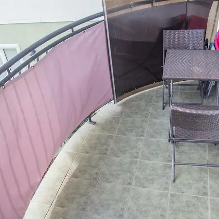 Al-dom Poleska 4d, 600 M Do Plaży W Spokojnej Okolicy * Kołobrzeg