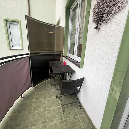 Apartmán Al-dom Poleska 4d, 600 M Do Plazy W Spokojnej Okolicy Kolobřeh